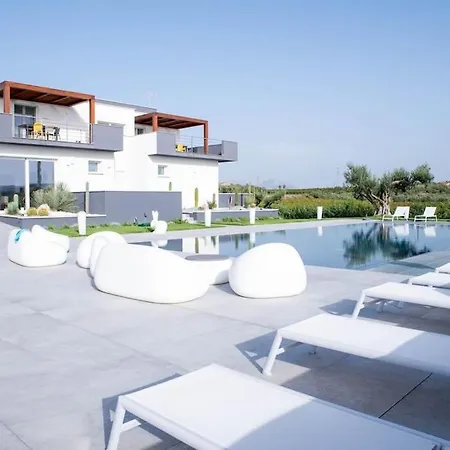 Luxury Eden Di Sofia *